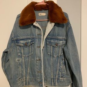 Nova Vintage Jean Jacket W/ Fur
